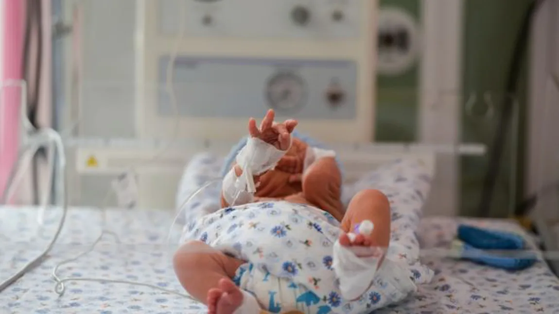 Salvaţi Copiii: Multe din aparatele din dotarea maternităţilor şi secţiilor de terapie intensivă neonatală sunt uzate şi inutilizabile