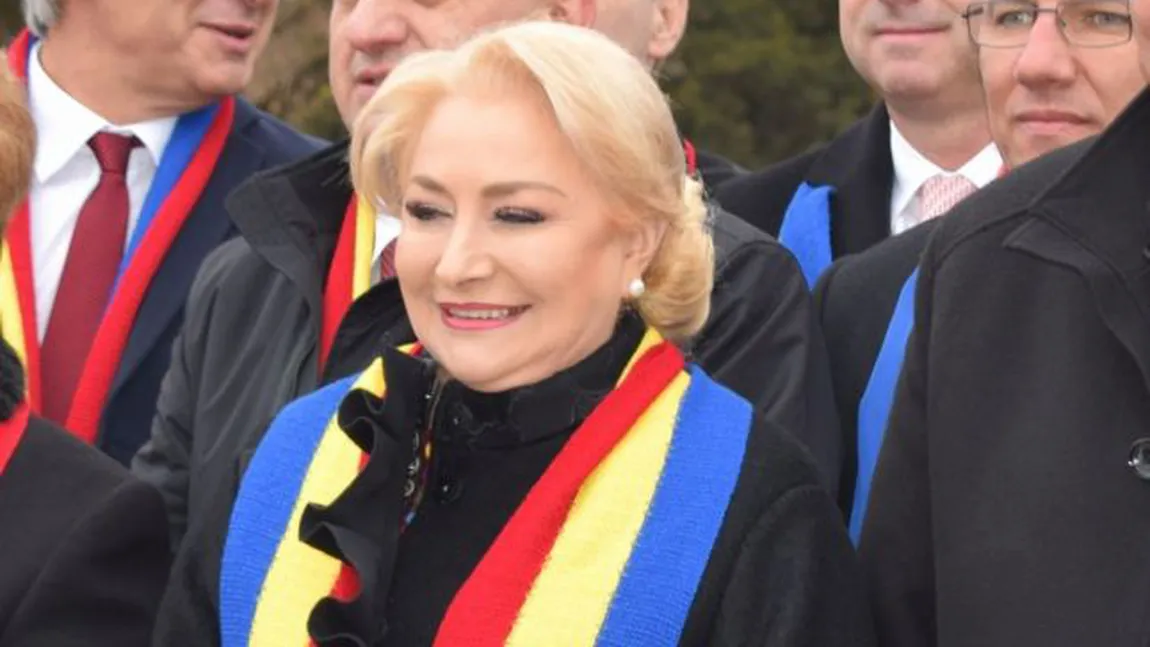 Viorica Dăncilă şi mai mulţi miniştri, la manifestările de la Focşani de Ziua Marii Uniri