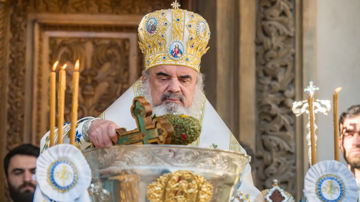 Patriarhul Daniel: Sărbătoarea Botezului Domnului, o reînnoire a botezului nostru