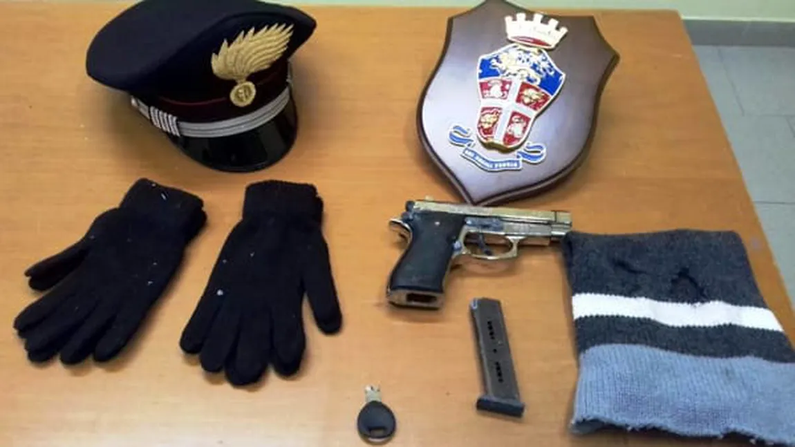 Doi români au dat spargere la brutărie şi au fugit cu un cântar în loc de casa de marcat cu bani