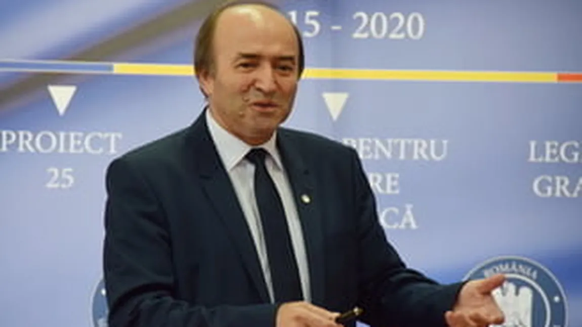 Tudorel Toader anunţă dotarea tuturor instanţelor de judecată cu echipamente de videoconferinţă