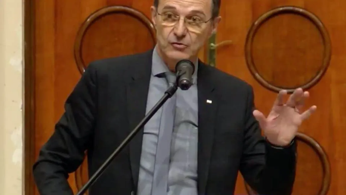 Preşedintele Academiei Române, Ioan Pop, acuzat de autoplagiat