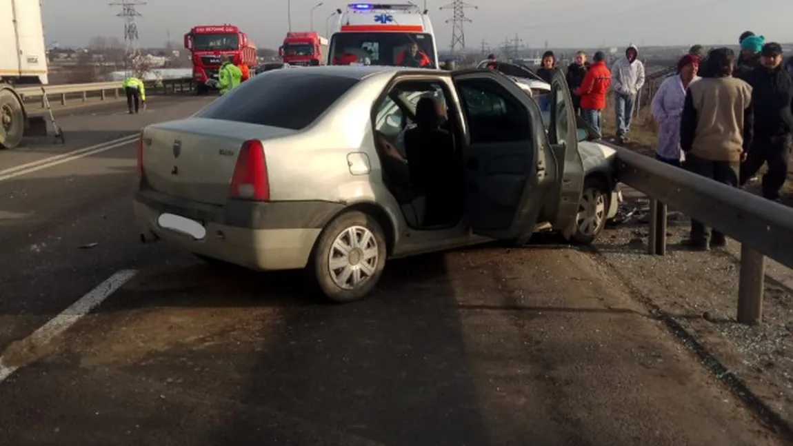 Carambol pe pod, în Constanţa. A fost implicat şi un tir, două persoane au fost rănite FOTO