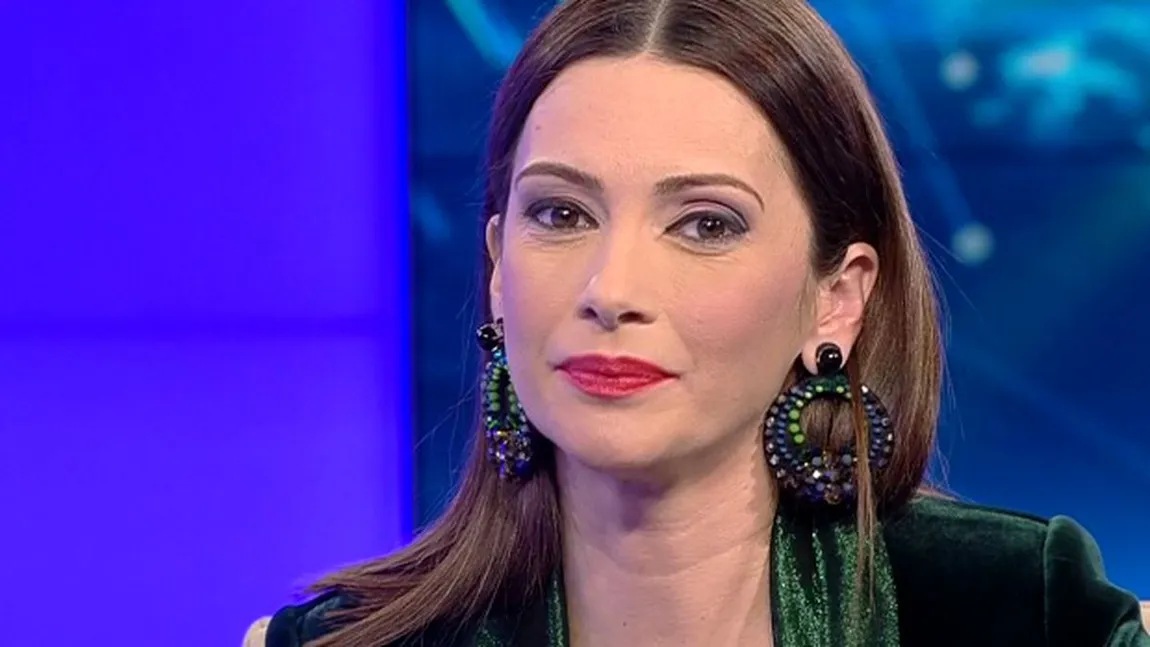 Andreea Berecleanu, la un pas să fie LINŞATĂ. Vedeta a fost ÎNJURATĂ în plină stradă: CLIPE DE GROAZĂ