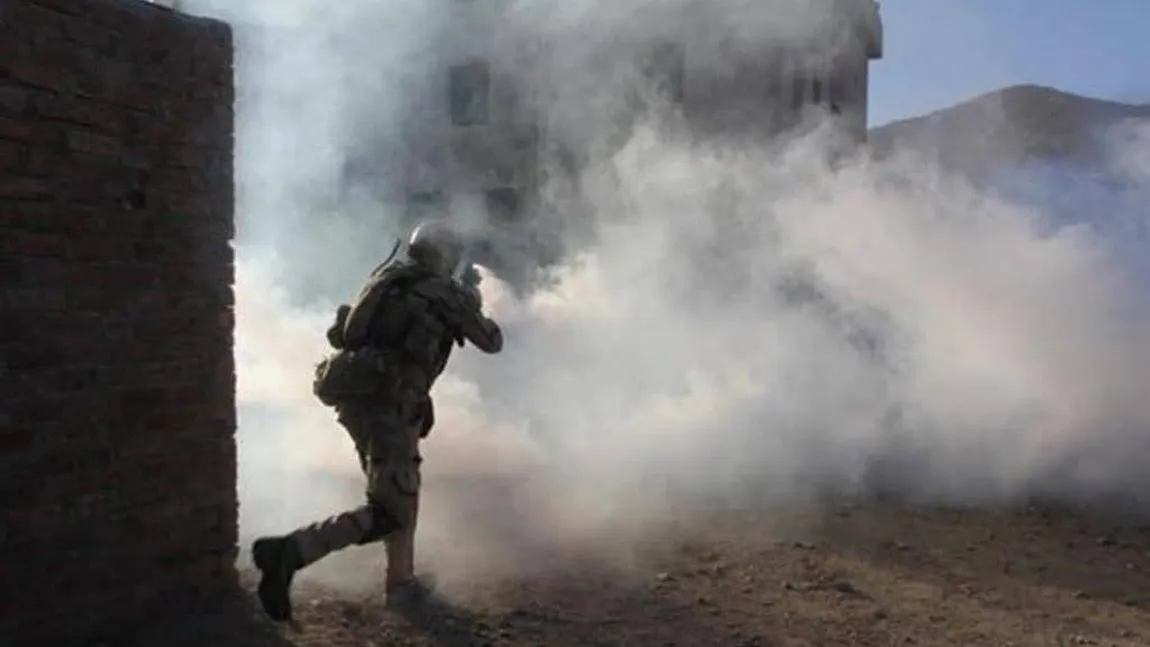 Atac sinucigaş în Afganistan. Au fost ucişi cel puţin 17 angajaţi ai unei societăţi