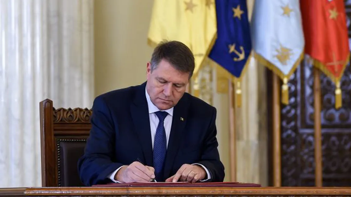 Klaus Iohannis a sesizat la CCR Legea pentru modificarea şi completarea unor acte normative în domeniul educaţiei