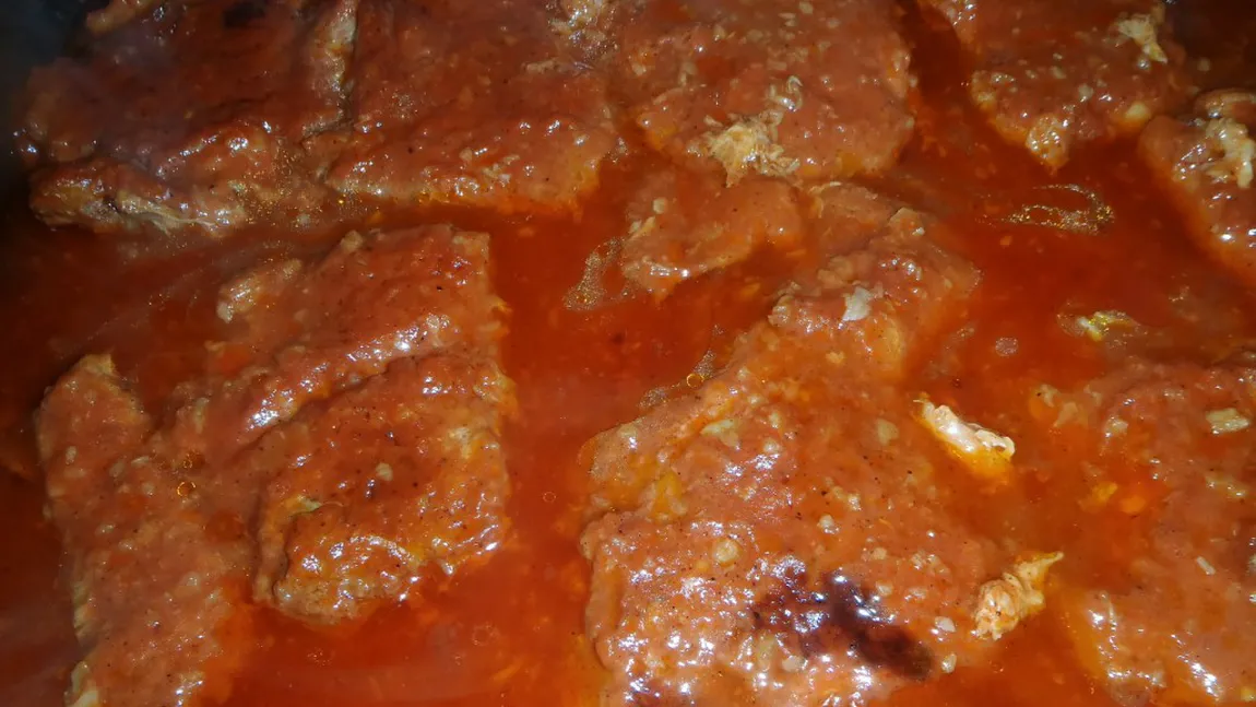 Reţeta zilei: Carne de porc la cuptor