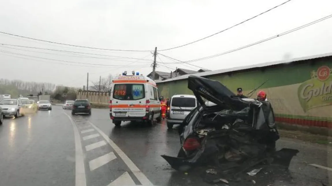 Accident grav pe E85. Trei persoane, între care doi copii, au fost rănite la Goleşti