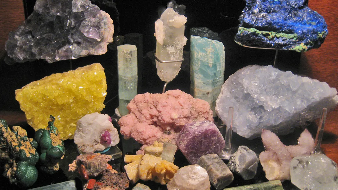 7 cristale si pietre pe care orice empatic ar trebui sa le aiba in casa