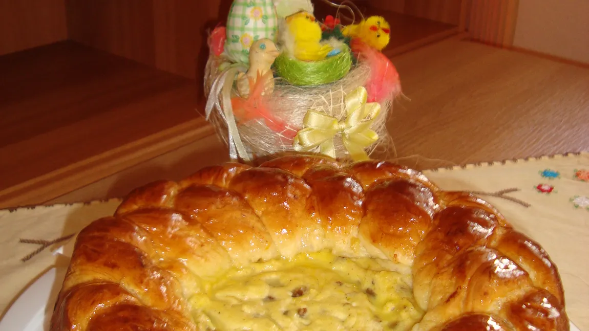 Retete de Pasti: Pasca cu branza dulce
