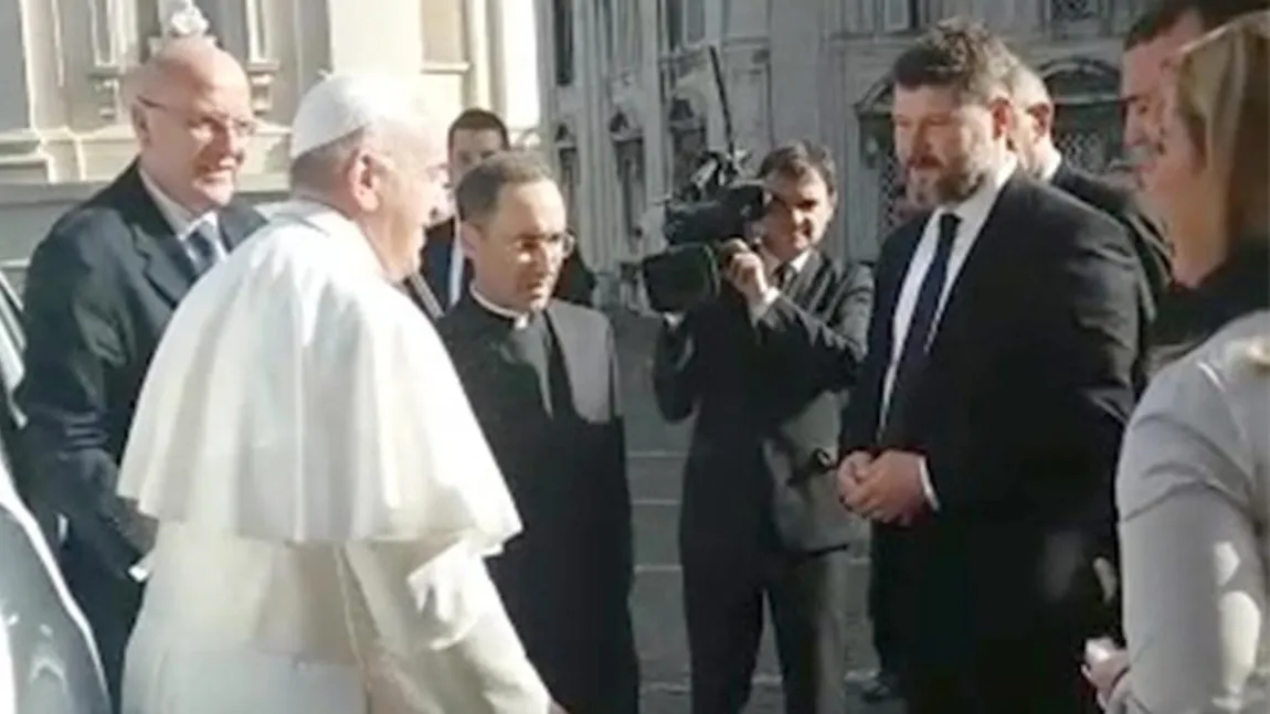 Papa Francisc a primit la Vatican echipa SPP care îl va păzi în România