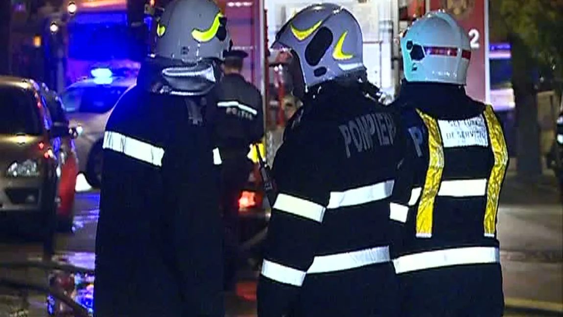 Troleibuze din Capitală, blocate din cauza unui incendiu în zona Piaţa Iancului