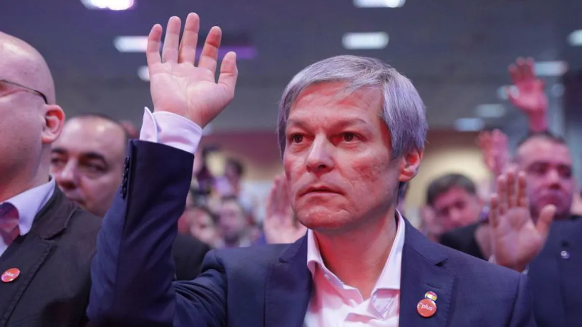 Dacian Cioloş sare la gâtul PNL, după intrarea lui Daniel Constantin şi a lui Sorin Cîmpeanu în rândul liberalilor