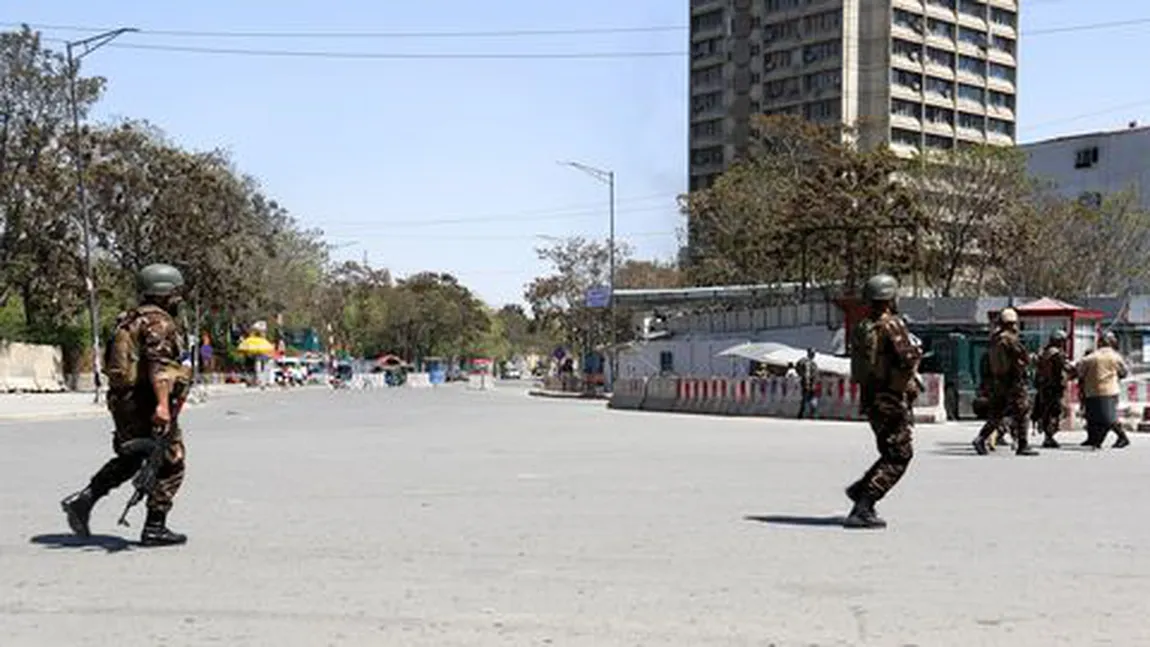 Atac taliban la Kabul, la sediul unui ONG. Sunt cel puţin nouă victime