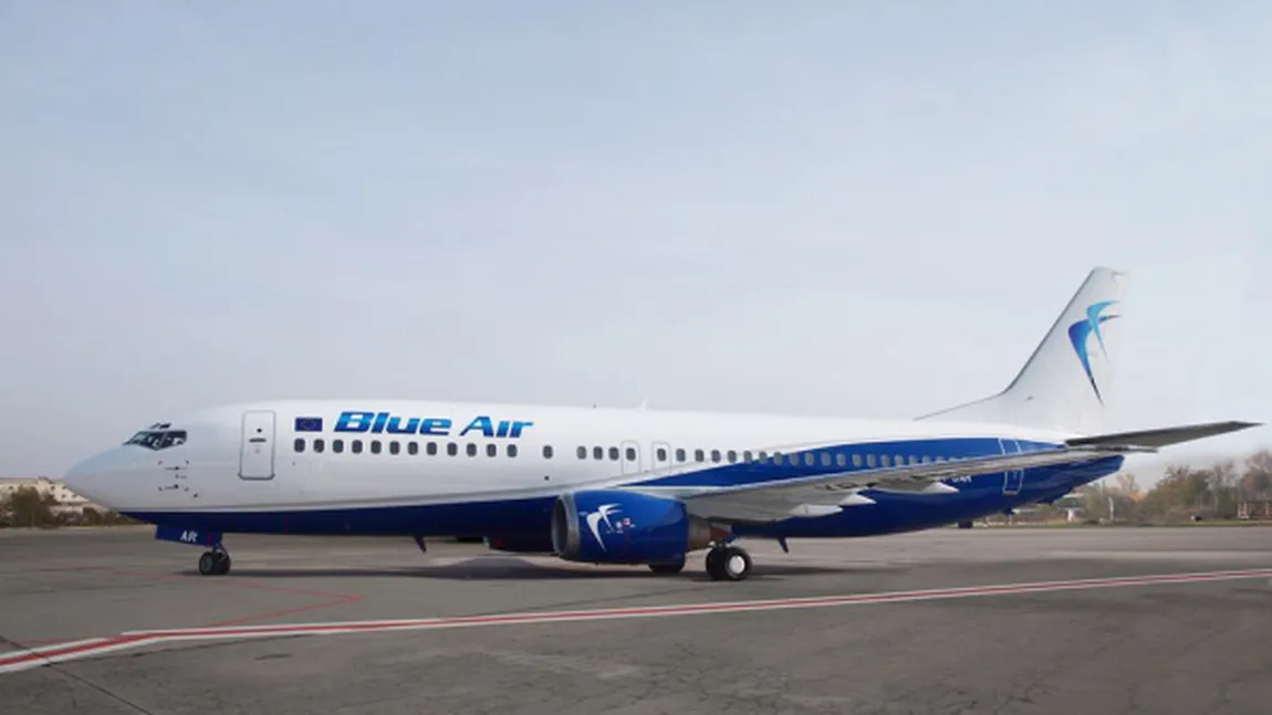Bătaie de joc la Blue Air. Pasageri plimbaţi cu autocarul de la Florenţa la Pisa fără nicio explicaţie