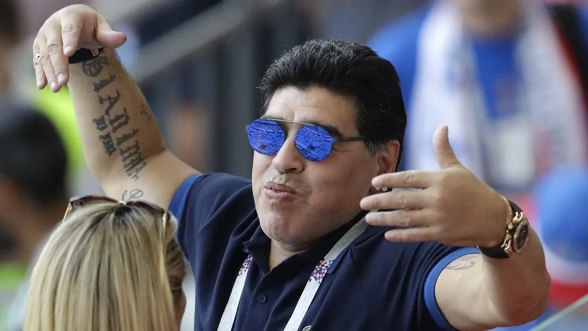 Diego Maradona, demisie după doar două luni