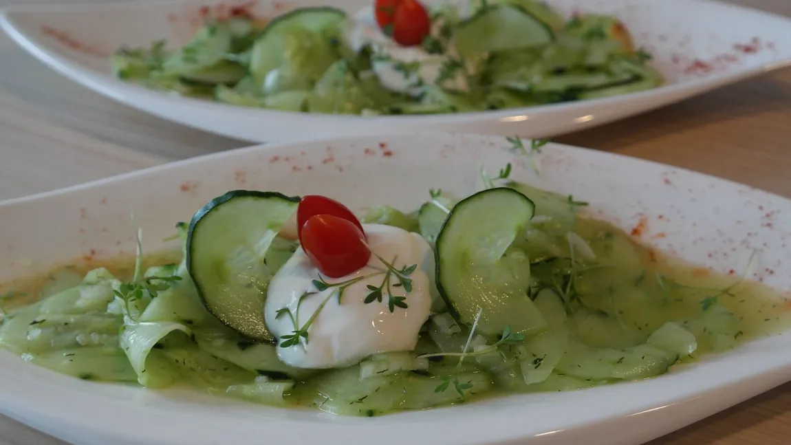Salata de castraveţi