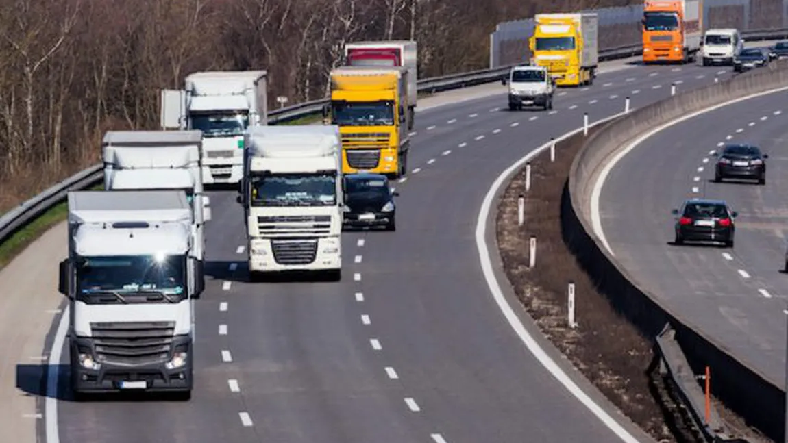 Bătaie pe o autostradă din Italia, între doi şoferi de TIR. Un român l-a împuşcat în ochi pe un portughez