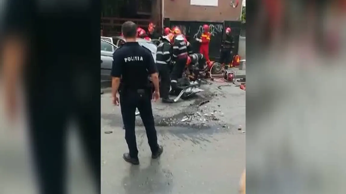 Accident grav în Capitală. Un bărbat a murit după ce a lovit cu maşina un autobuz STB. Doi pasageri din autobuz sunt răniţi