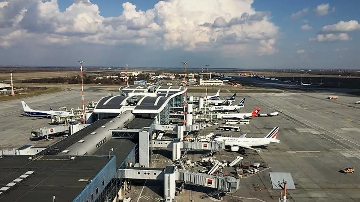 Intervenţie cu poliţia într-un avion de pe Aeroportul Otopeni
