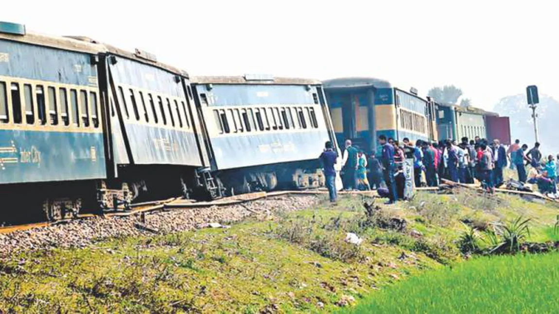 Tren deraiat. Sunt cel puţin cinci morţi şi peste o sută de răniţi