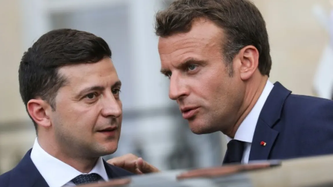 Emmanuel Macron îl primeşte pe noul preşedinte ucrainean Volodimir Zelenski la Elysee