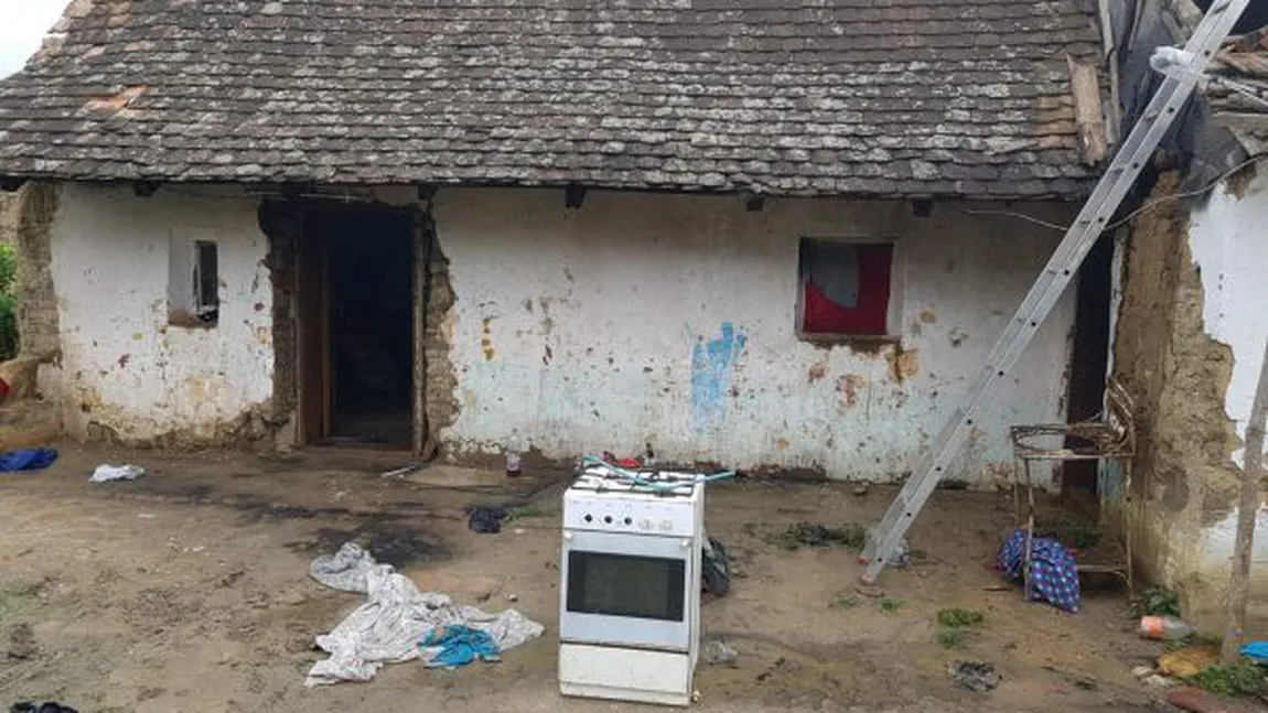 Copil de doi ani din Arad, adus cu elicopterul la Bucureşti în urma unui incendiu