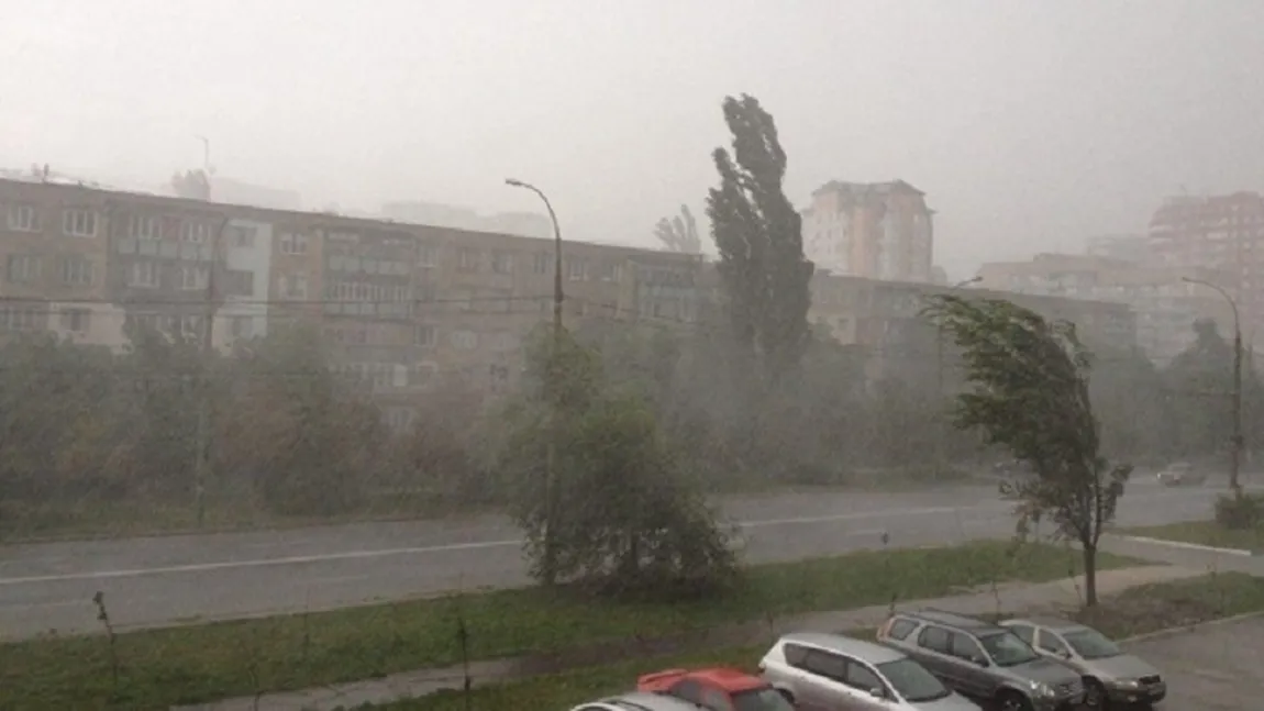 Un CICLON PERICULOS, aşteptat zilele acestea în România. Meteorologii anunţă ploi însemnate cantitativ şi vijelii puternice