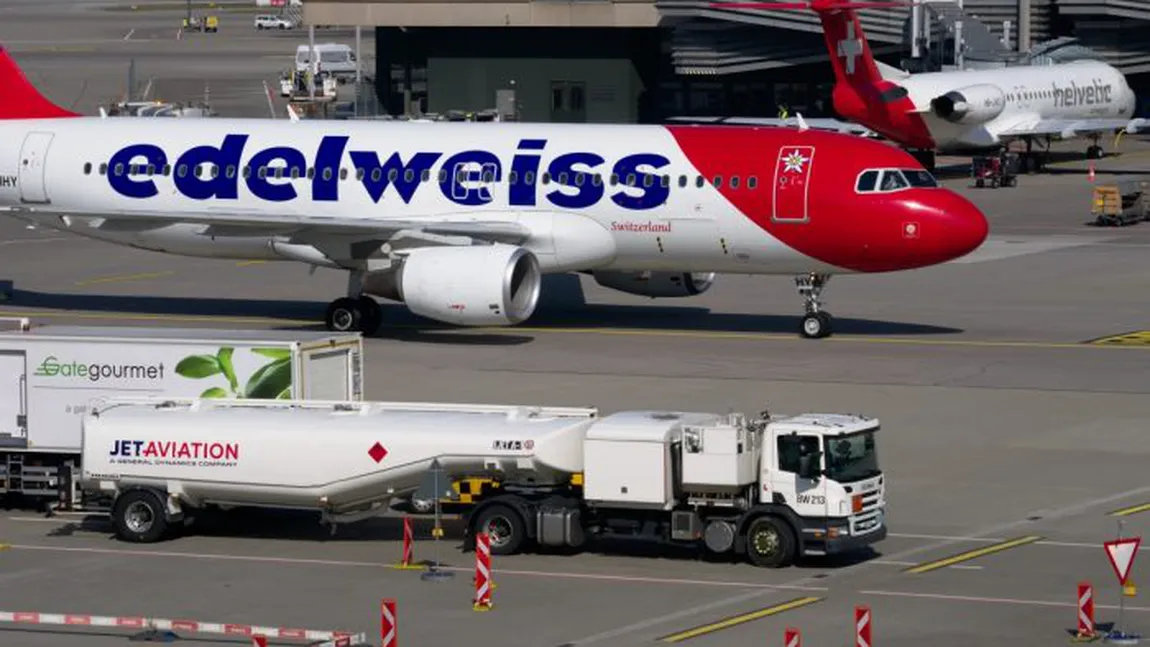 Haos pe aeroportul Amsterdam Schiphol. Avioanele au rămas fără combustibil