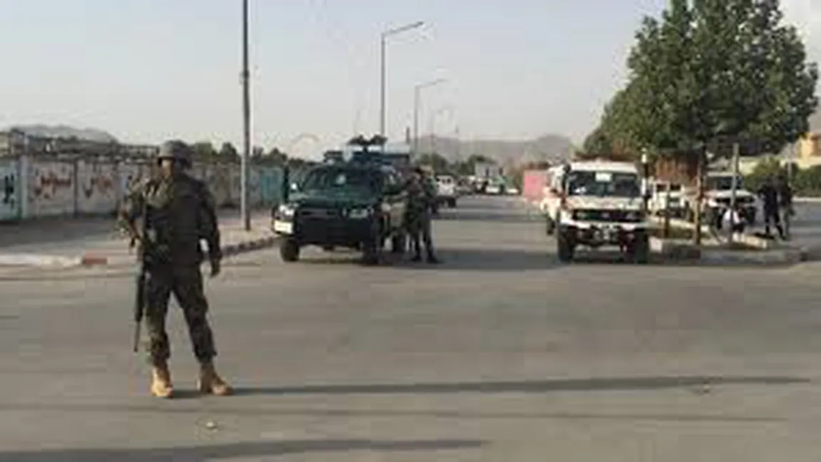 Atentat revendicat de talibani în Afganistan. Sunt morţi şi răniţi