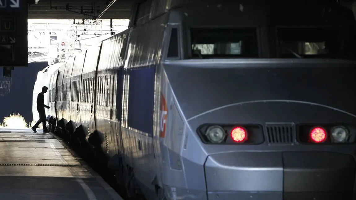 Incredibil! Trenurile fără conductori au intrat în funcţiune. Experimentul a reuşit, garnituri automatizate