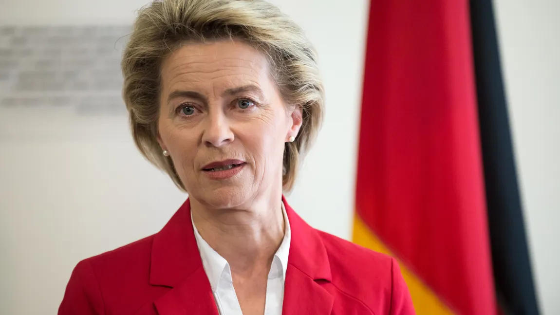 Cine este Ursula von der Leyen şi scandalul răsunător în care a fost implicată. Merkel o susţine în continuare