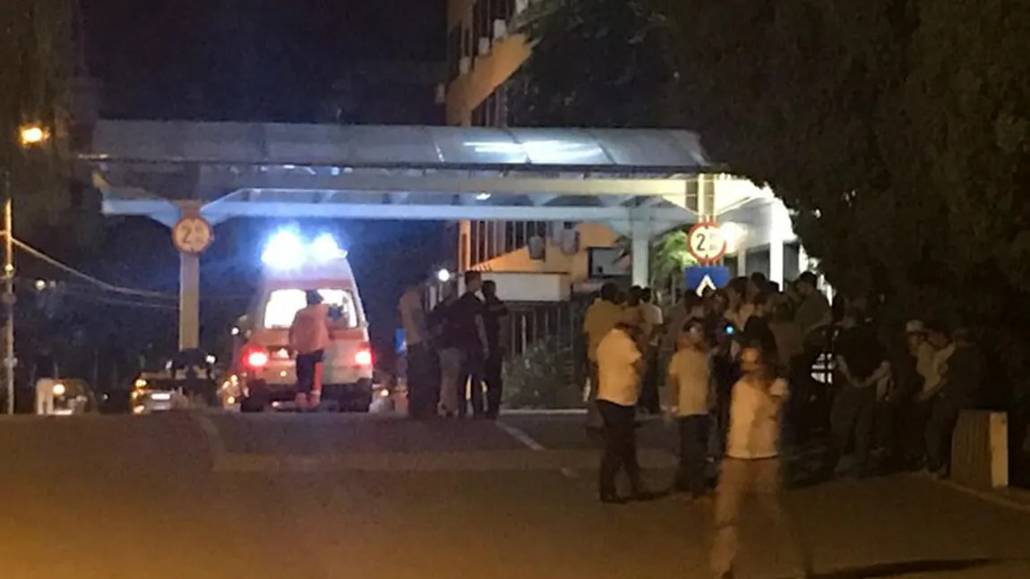 O fetiţă de cinci ani din Arad a murit după ce un gard s-a prăbuşit peste ea