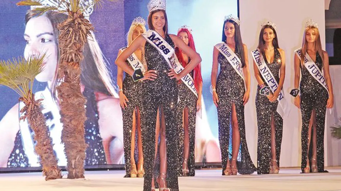 MISS LITORAL 2019. Alexandra Mitruţ, câştigătoarea titlului. Cum a arătat la proba costumului de baie FOTO