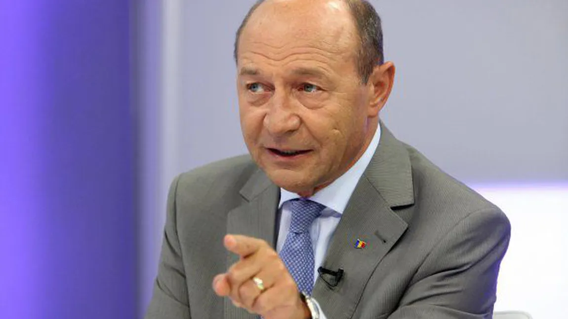 Traian Băsescu anunţă dezastru dacă pensiile nu se majorează în etape: 