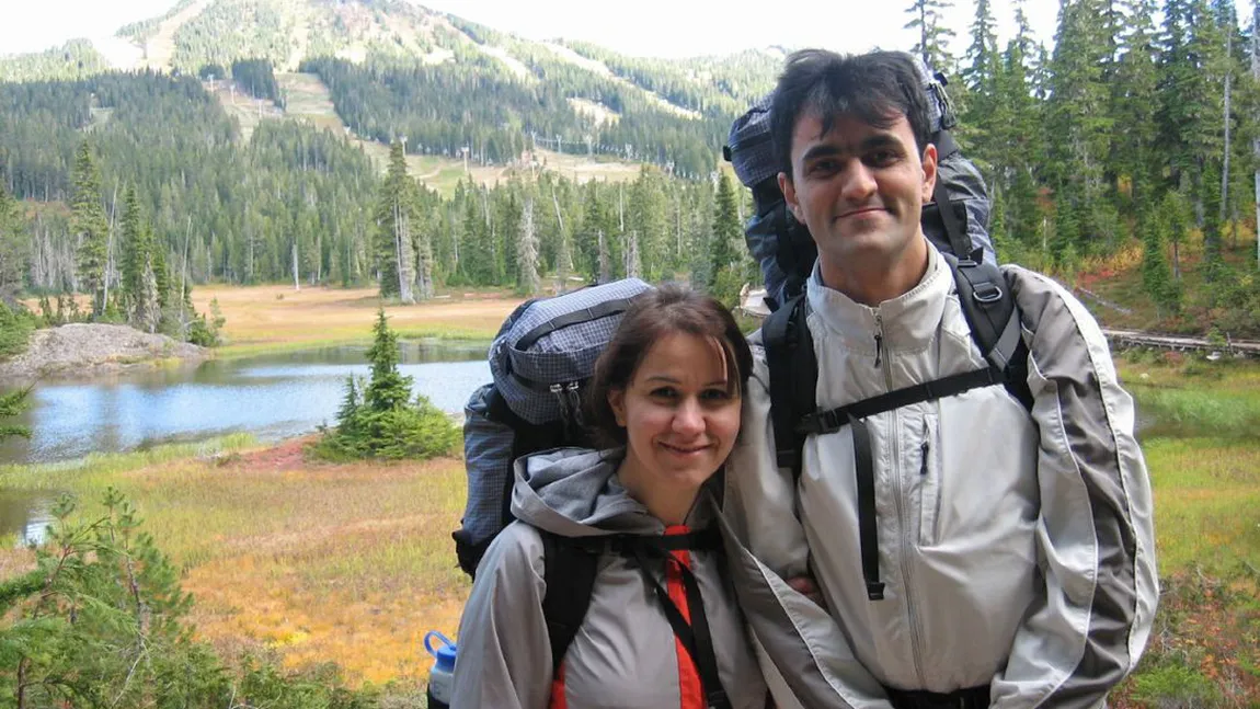 Un iranian condamnat la închisoare pe viaţă a reuşit să fugă în Canada, la familia lui