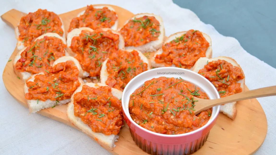 Zacuscă de vinete. Află secretul celei mai delicioase reţete