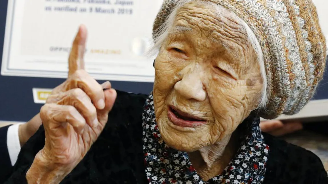 Peste 70.000 de japonezi au vârsta de cel puţin 100 de ani