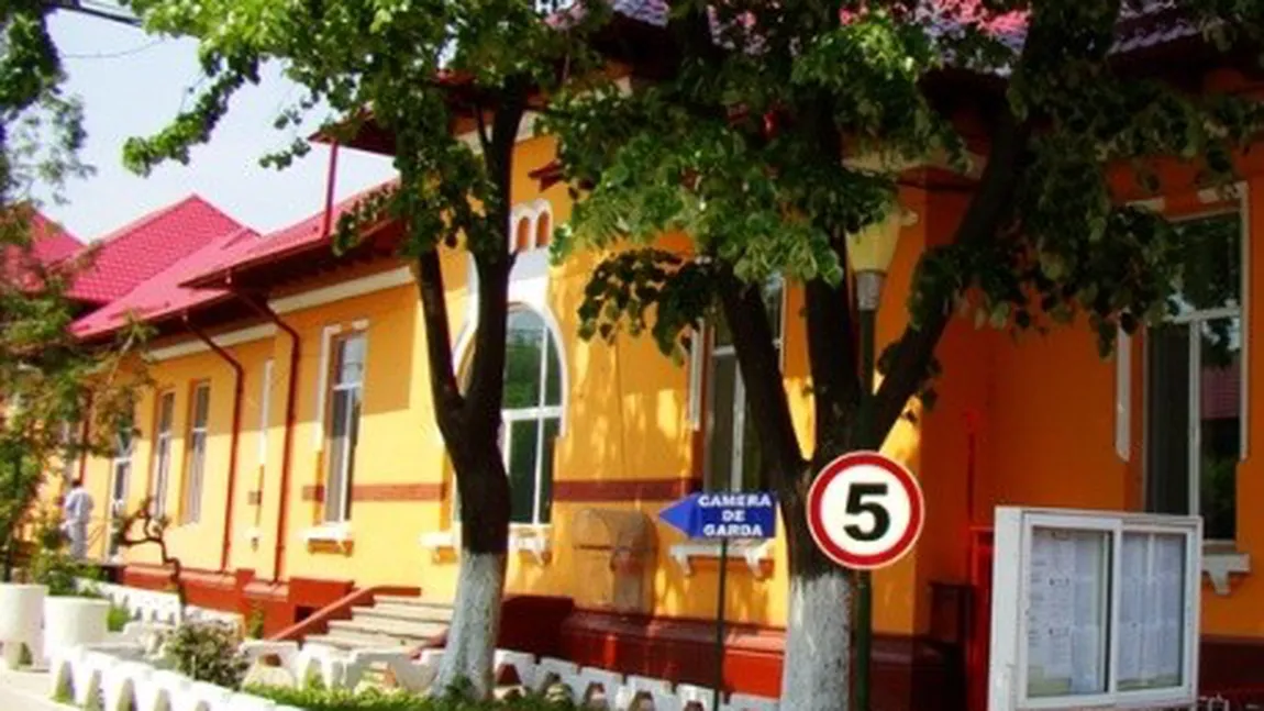 Numărul morţilor în atacul de la Spitalul Săpoca a crescut la şapte. O femeie a decedat la spital