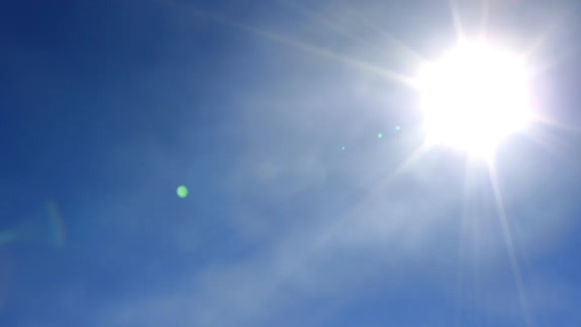 PROGNOZA METEO PE TREI ZILE. Vreme frumoasă în ultima săptămână de vacanţă, temperaturile urcă iar spre 30 de grade