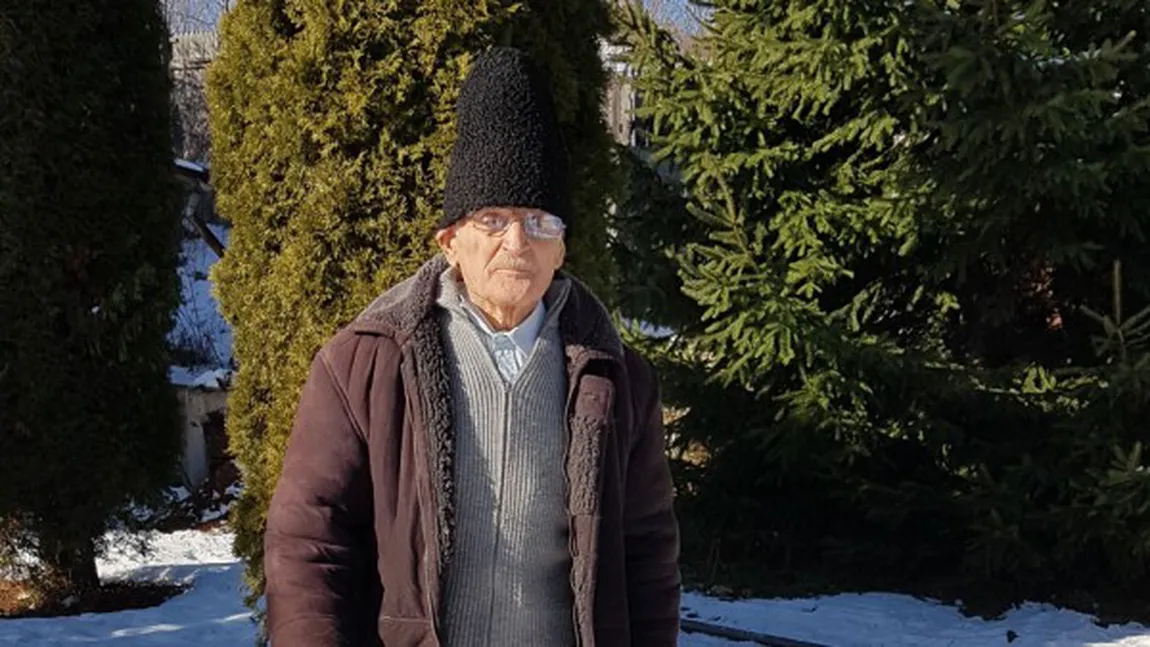 Viaţa la 102 ani. Interviu de excepţie cu badea Ştefan, omul pe care nu-l mai sperie nimic VIDEO