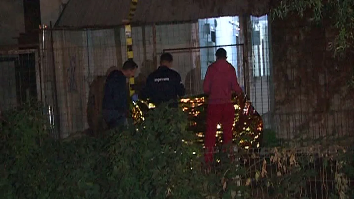 O tânără s-a aruncat de la etajul 10 al unui bloc, în Bucureşti