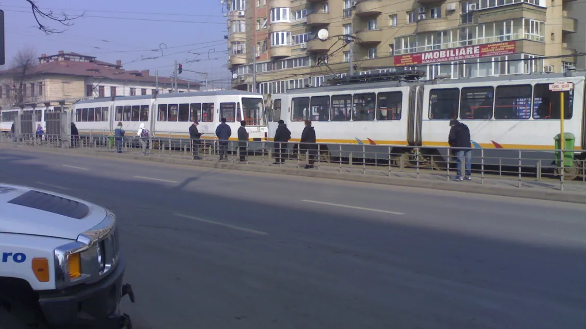 Copil lovit de tramvai în Bucureşti