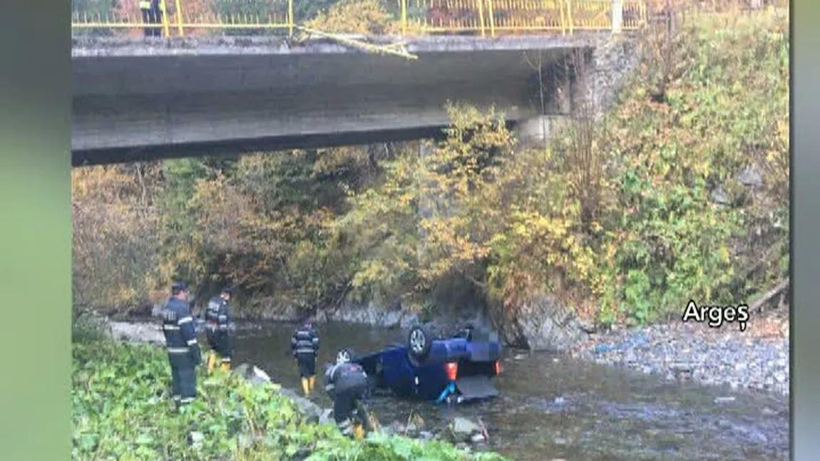 Tânără rănită după ce a plonjat cu maşina într-un pârâu pe Transfăgărăşan. Accidente grave pe şoselele din ţară