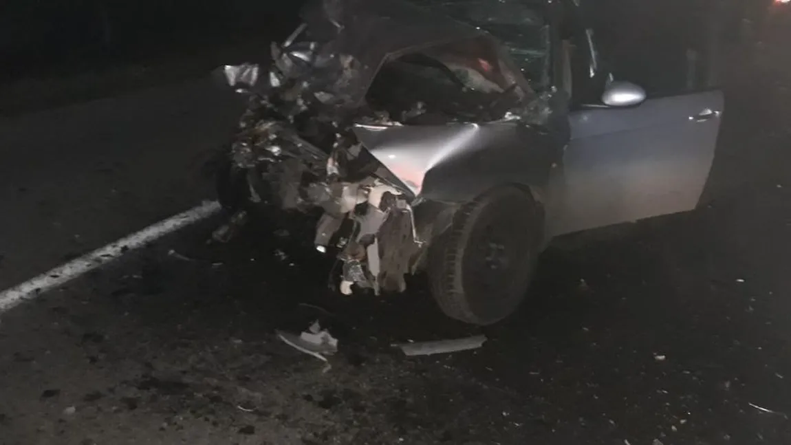 ACCIDENT GRAV în ARGEŞ. O persoană a murit şi alte 3 au fost rănite după ce două maşini s-au ciocnit VIDEO