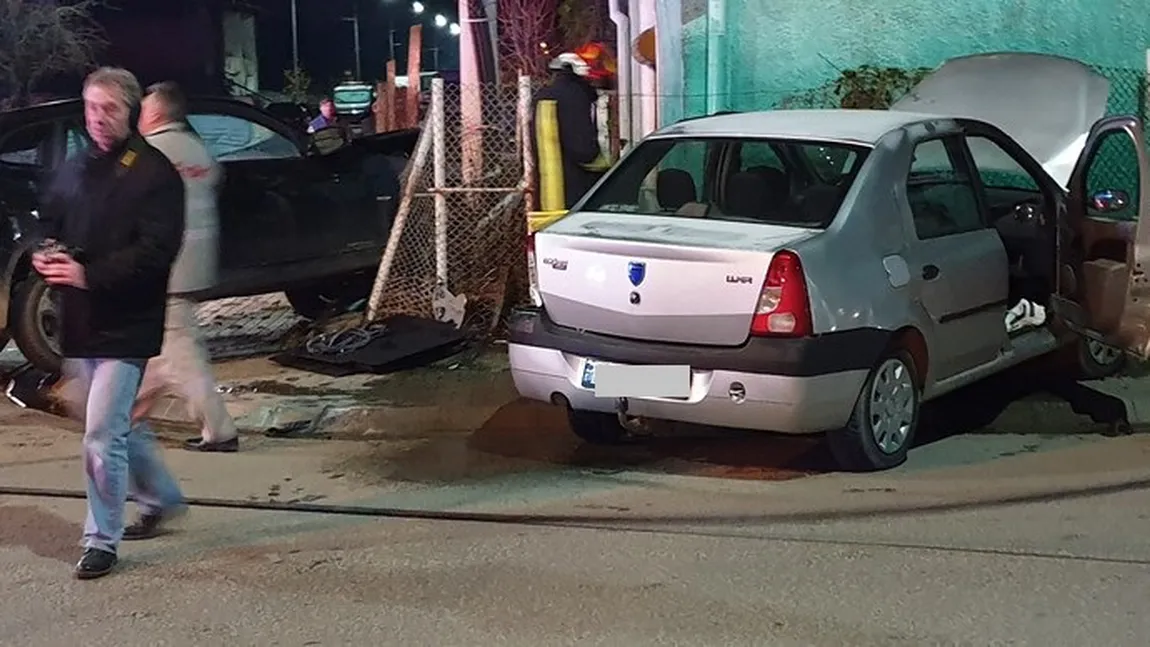 Şase victime, în urma coliziunii dintre două autoturisme