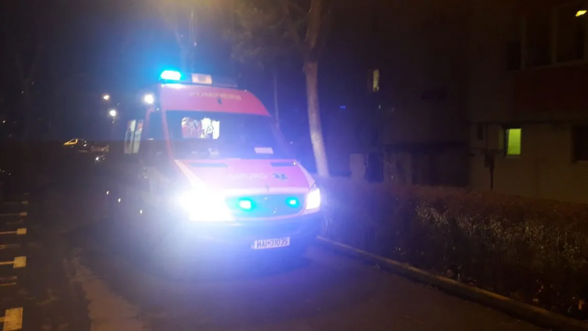 Strada blestemată din Braşov a mai făcut o victimă. O femeie a căzut de la etajul 5