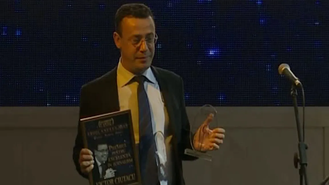 Victor Ciutacu a primit Premiul Special pentru Excelenţă în Jurnalism