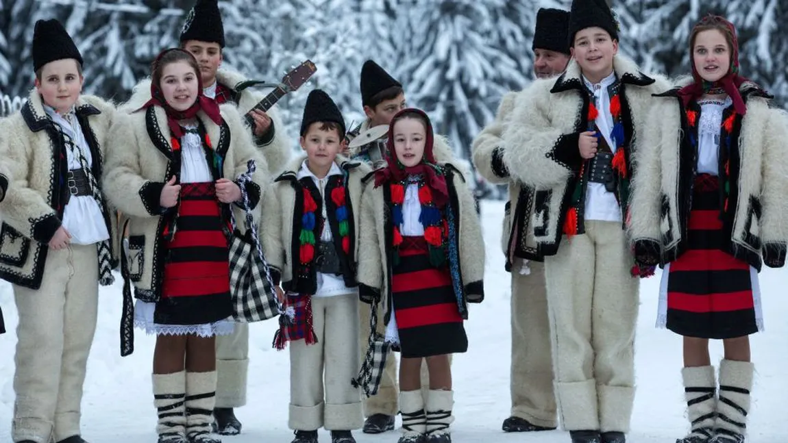 Povestea Crăciunului. Cele mai frumoase tradiţii şi obiceiuri de Crăciun din România. Ce se face în Ajun