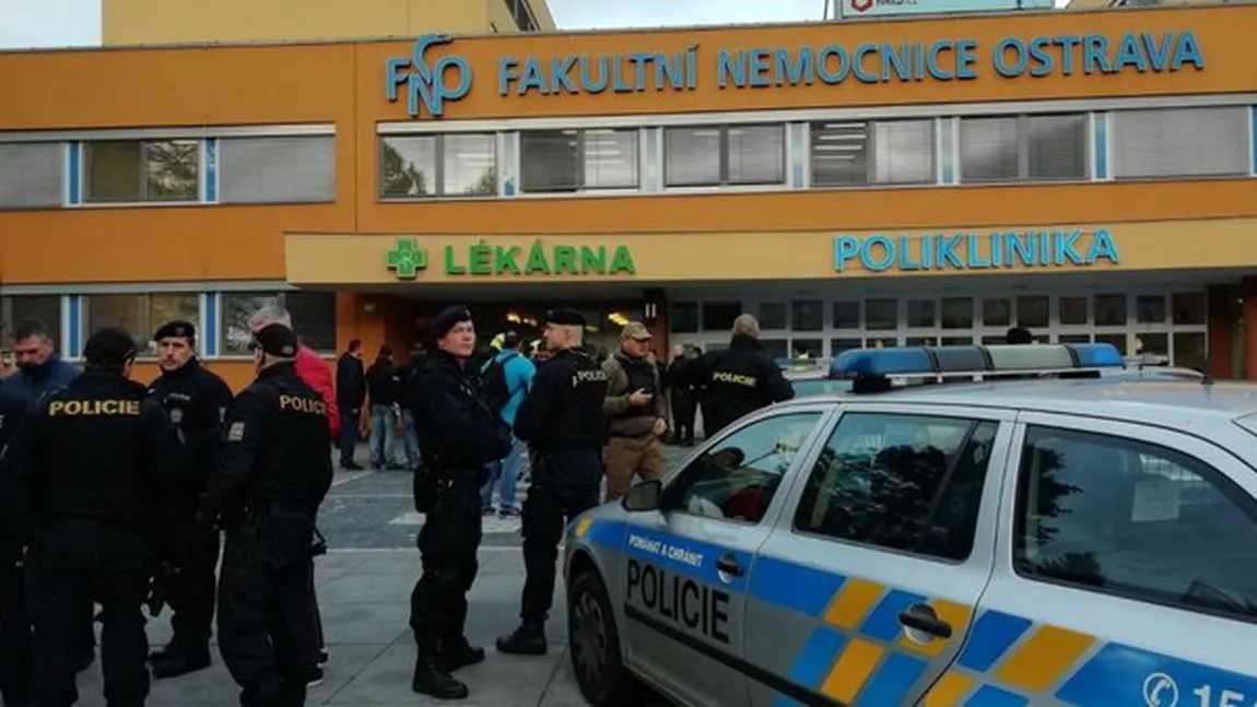 Masacru la un spital din Cehia. Cel puţin şase persoane au fost ucise, atacatorul s-a sinucis după câteva ore